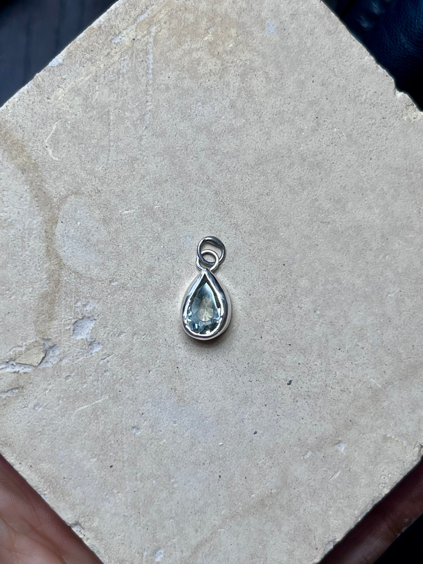 Prasiolita verde natural 💚